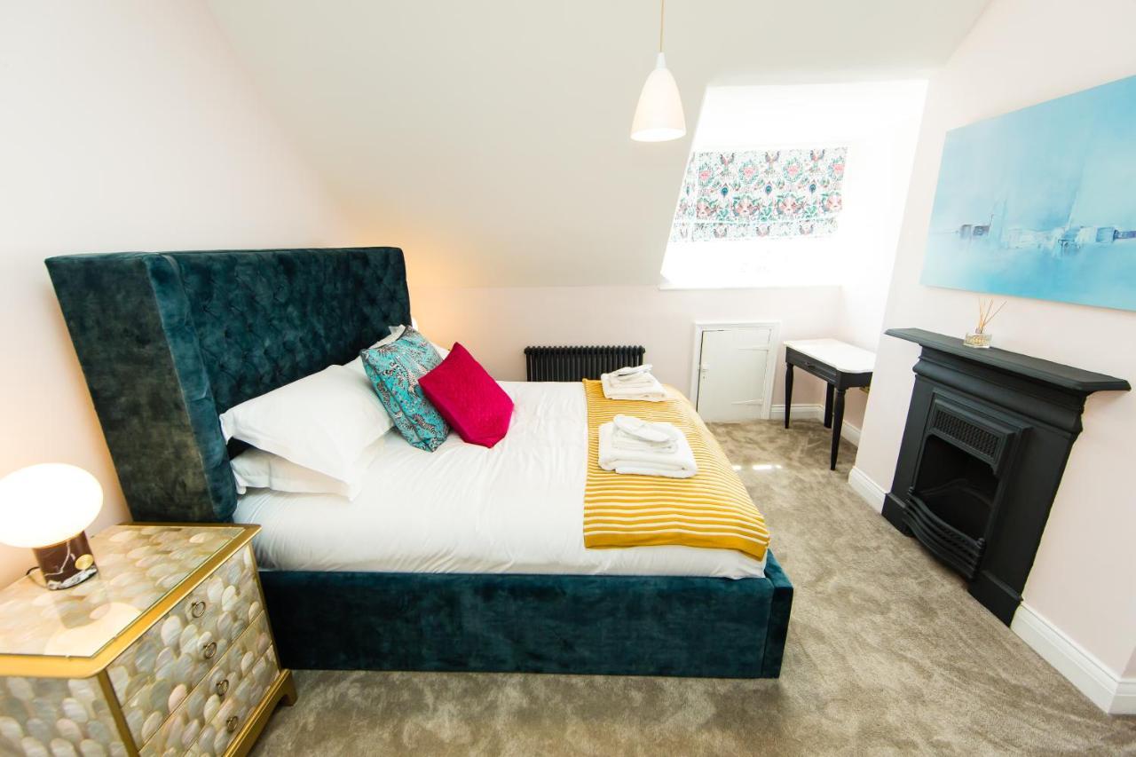 Rounton Villa By Maison Parfaite - Hot Tub - Sea Views - Parking Робин Худ'с Бей Екстериор снимка